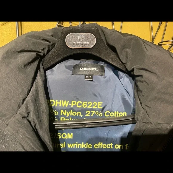 Diesel men’s black puffer padded jacket, bomber, coat!